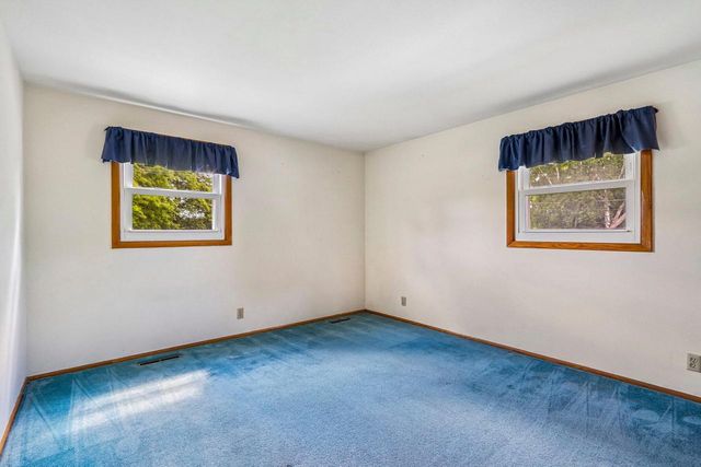 W173N8514 Robert AVENUE, Menomonee Falls, WI 53051