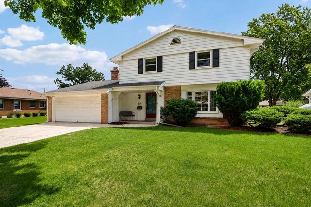 W173N8514 Robert AVENUE, Menomonee Falls, WI 53051