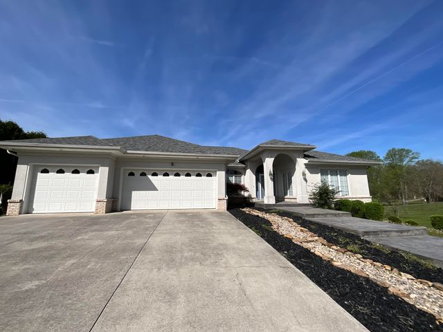415 Splendor View Drive, Somerset, KY 42503