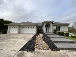 415 Splendor View Drive, Somerset, KY 42503