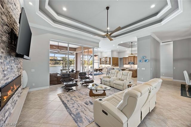 8985 Star Tulip CT, Naples, FL 34113