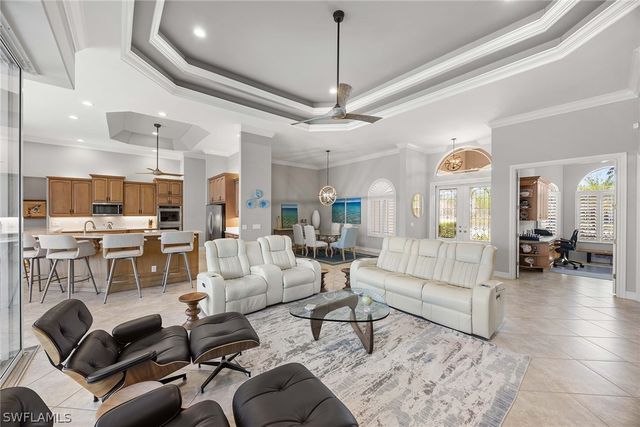 8985 Star Tulip CT, Naples, FL 34113