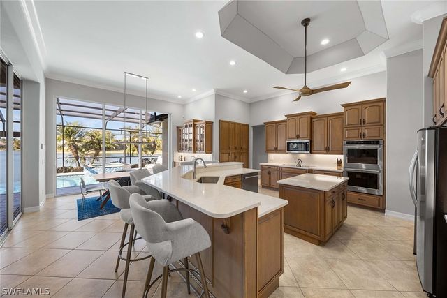 8985 Star Tulip CT, Naples, FL 34113