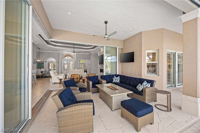 8985 Star Tulip CT, Naples, FL 34113