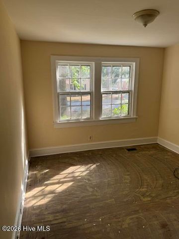 1111 Grove Street N, Wilson, NC 27893