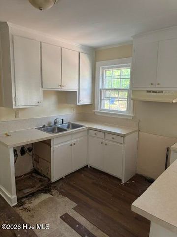 1111 Grove Street N, Wilson, NC 27893