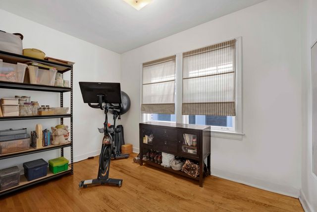 2640 N Hamlin Avenue, Chicago, IL 60647