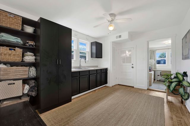 2640 N Hamlin Avenue, Chicago, IL 60647