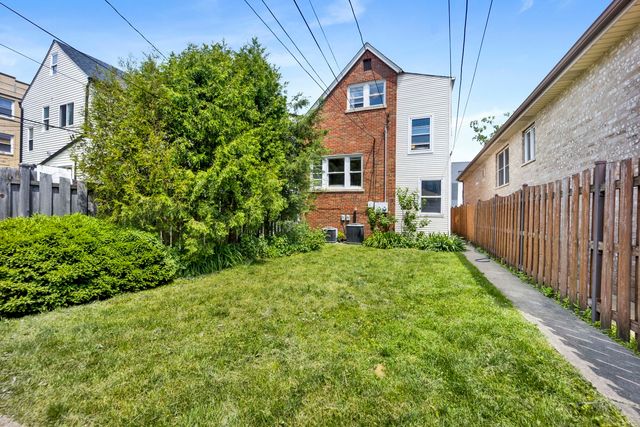 2640 N Hamlin Avenue, Chicago, IL 60647