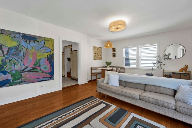 2640 N Hamlin Avenue, Chicago, IL 60647