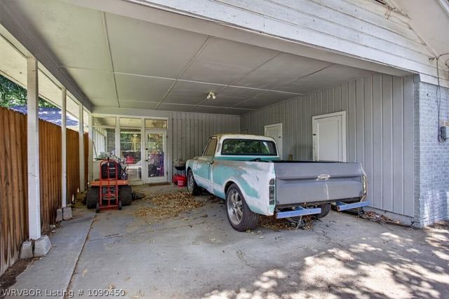 2801 S 36th Street, Fort Smith, AR 72908
