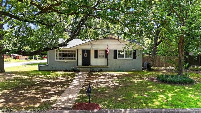 2801 S 36th Street, Fort Smith, AR 72908