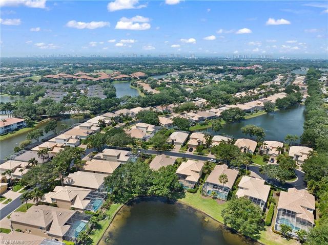 1958 Dory CT, Naples, FL 34109