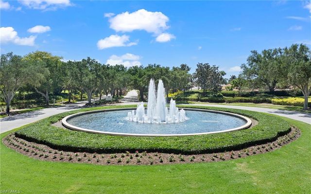 1958 Dory CT, Naples, FL 34109