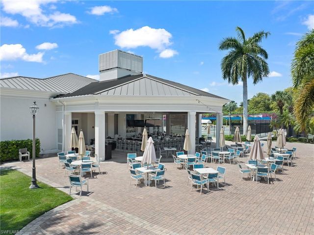 1958 Dory CT, Naples, FL 34109