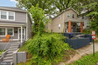 329 56TH ST NE, Washington, DC 20019