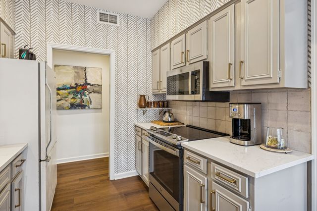 4505 Harding Pike Apt 116, Nashville, TN 37205