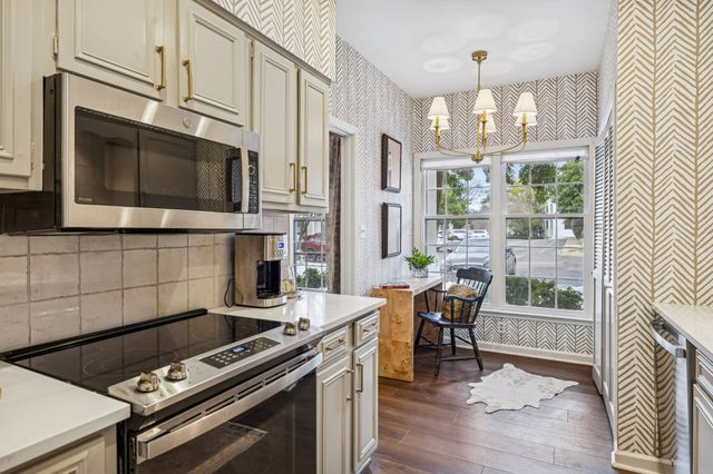 4505 Harding Pike Apt 116, Nashville, TN 37205