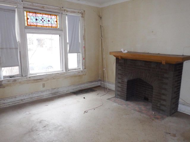 2556 N Humboldt BOULEVARD, Milwaukee, WI 53212