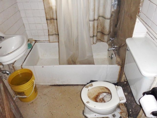 2556 N Humboldt BOULEVARD, Milwaukee, WI 53212