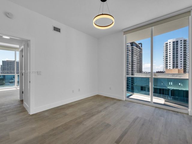 725 NE 22nd St 16A, Miami, FL 33137