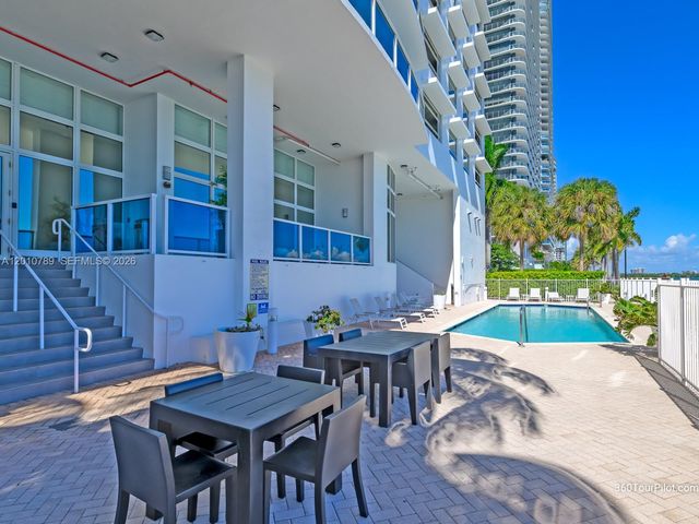 725 NE 22nd St 16A, Miami, FL 33137