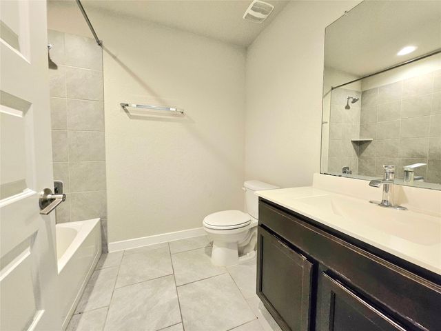 7502 Highland Chase Drive, Richmond, TX 77407