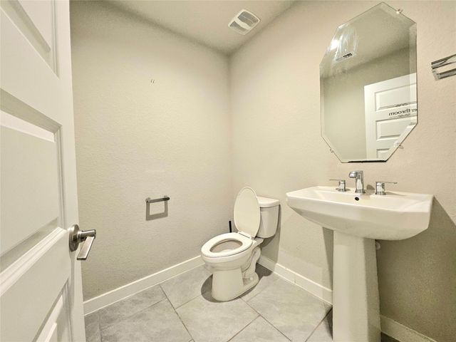 7502 Highland Chase Drive, Richmond, TX 77407