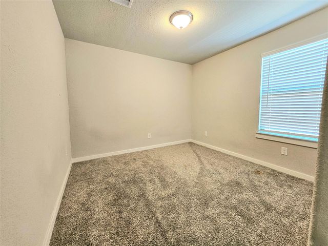 7502 Highland Chase Drive, Richmond, TX 77407