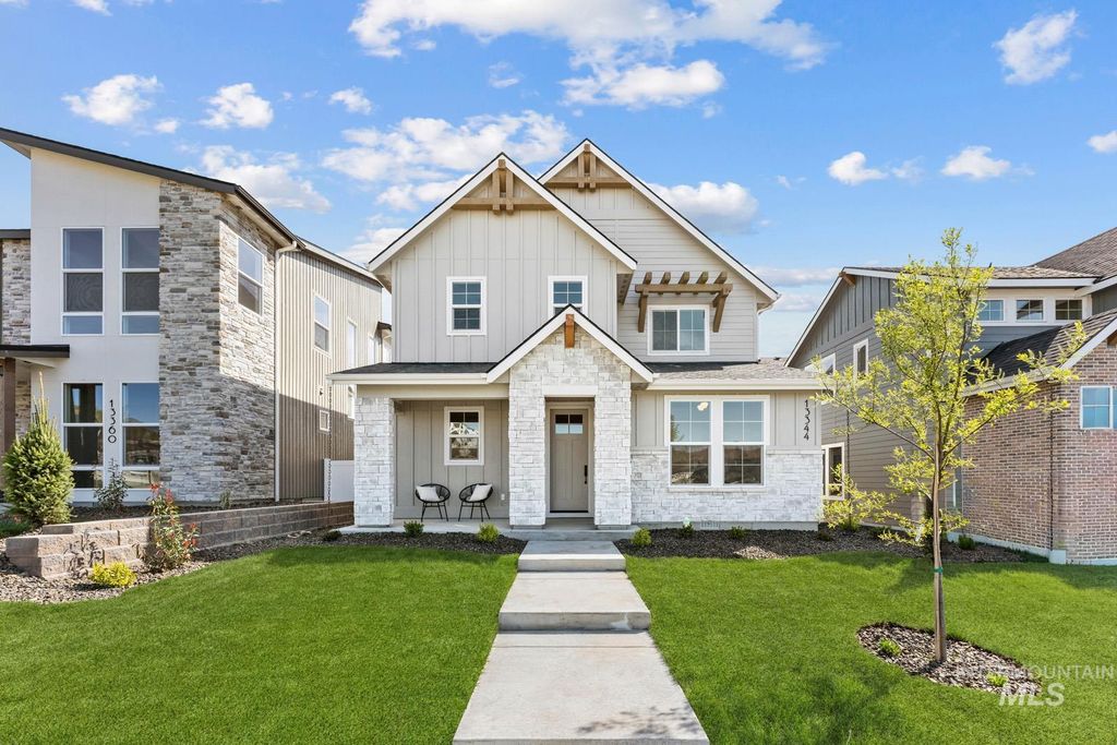 13344 N Spring Creek Way, Boise, ID 83714