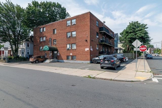 39 Cary Avenue 0-14, Chelsea, MA 02150