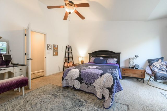 671 Valleybrook Drive, Redding, CA 96003