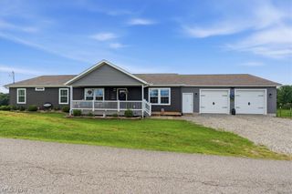 140 Miller Ridge Road, Davisville, WV 26142