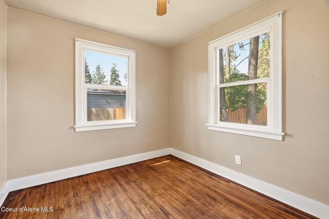 124 N 4th St, Cheney, WA 99004