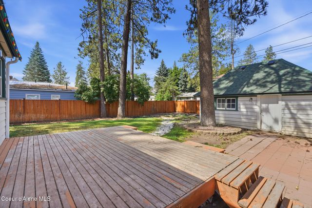 124 N 4th St, Cheney, WA 99004