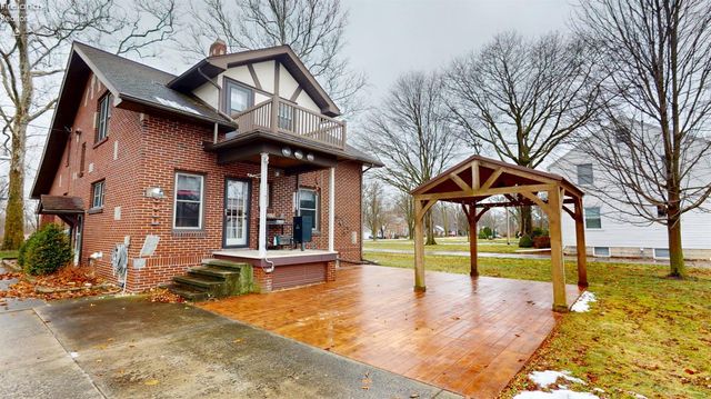 620 Water Street, Woodville, OH 43469