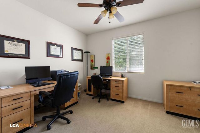 4200 Windy Walk Court, Bakersfield, CA 93311