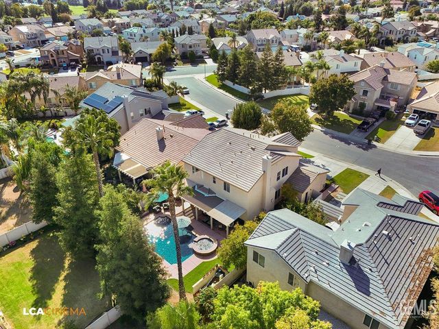 4200 Windy Walk Court, Bakersfield, CA 93311