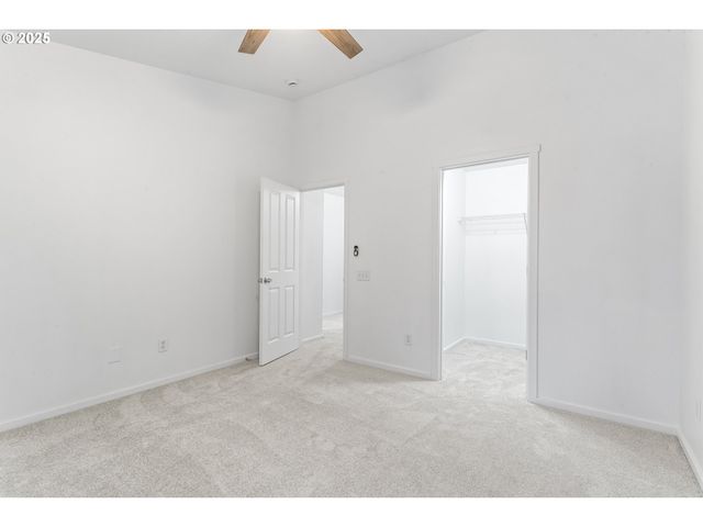 2253 Ne SHEFFIELD Ave, Hillsboro, OR 97006