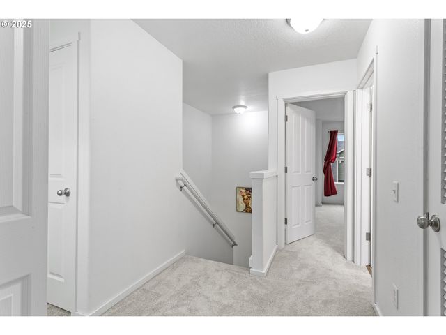 2253 Ne SHEFFIELD Ave, Hillsboro, OR 97006