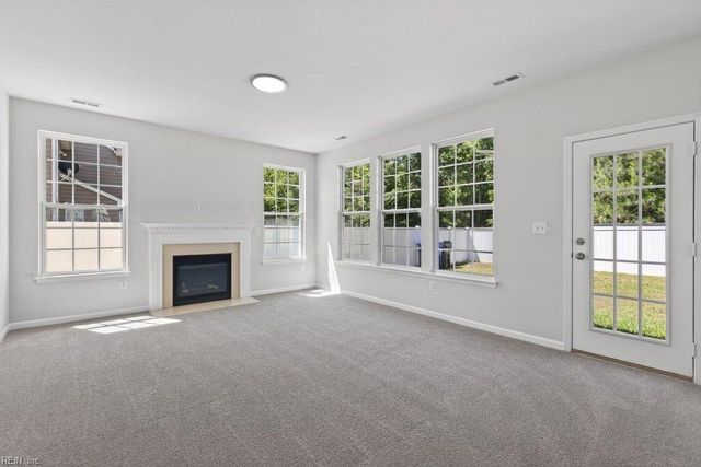 2130 Brians LN, Suffolk, VA 23434