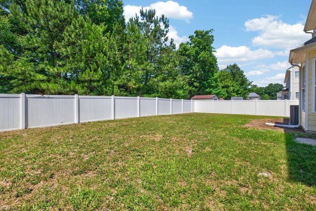 2130 Brians LN, Suffolk, VA 23434