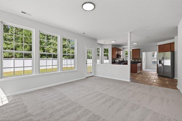 2130 Brians LN, Suffolk, VA 23434