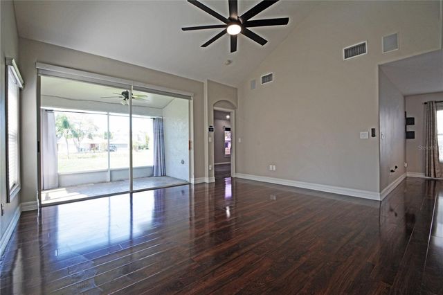 5521 TURTLE CROSSING LOOP, Tampa, FL 33625