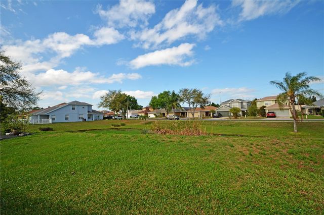 5521 TURTLE CROSSING LOOP, Tampa, FL 33625