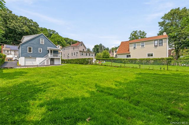 20 S Washington Avenue, Hartsdale, NY 10530