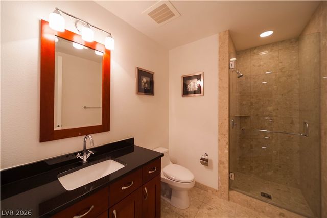 4525 DEAN MARTIN Drive 1611, Las Vegas, NV 89103