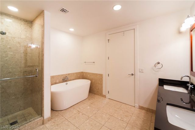 4525 DEAN MARTIN Drive 1611, Las Vegas, NV 89103