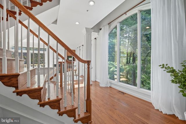 2124 21ST RD N, Arlington, VA 22201