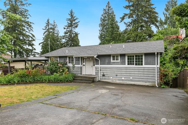 16046 46th Avenue S, Tukwila, WA 98188
